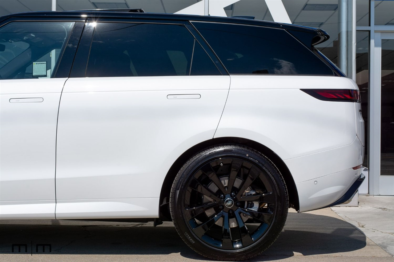 Land Rover Range Rover Sport  2025
