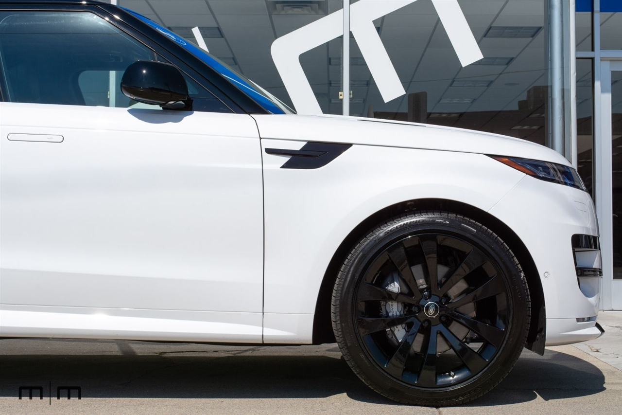 Land Rover Range Rover Sport  2025