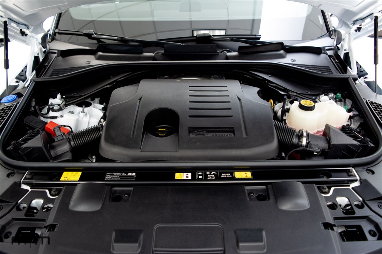 Land Rover Range Rover Sport  2025