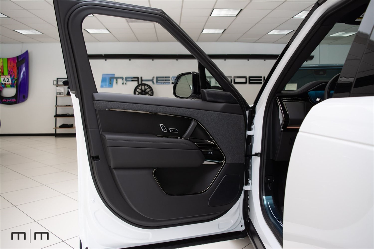 Land Rover Range Rover Sport  2025