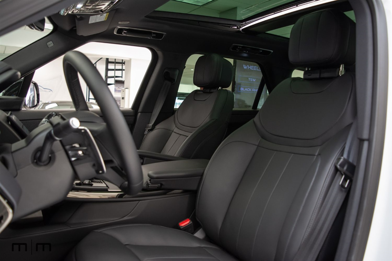 Land Rover Range Rover Sport  2025
