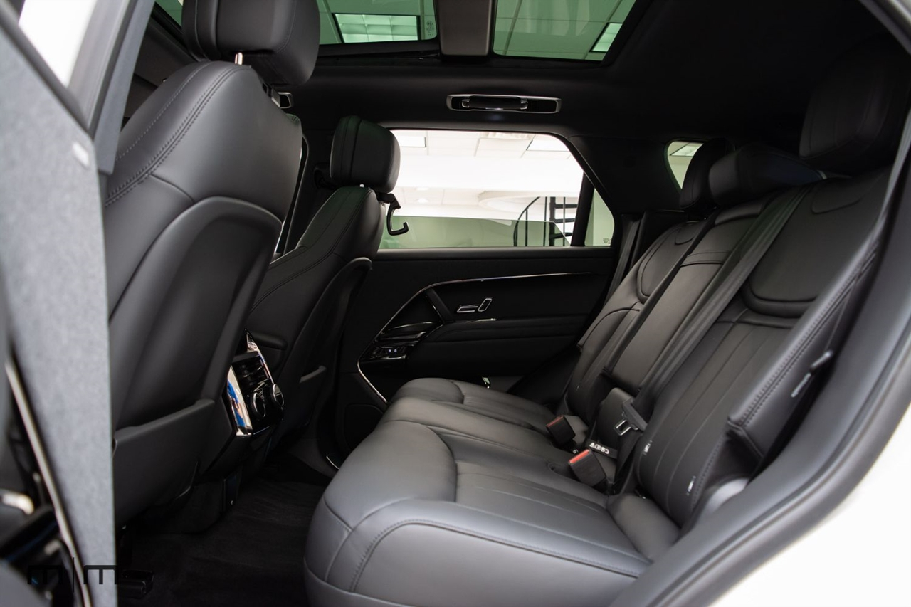 Land Rover Range Rover Sport  2025