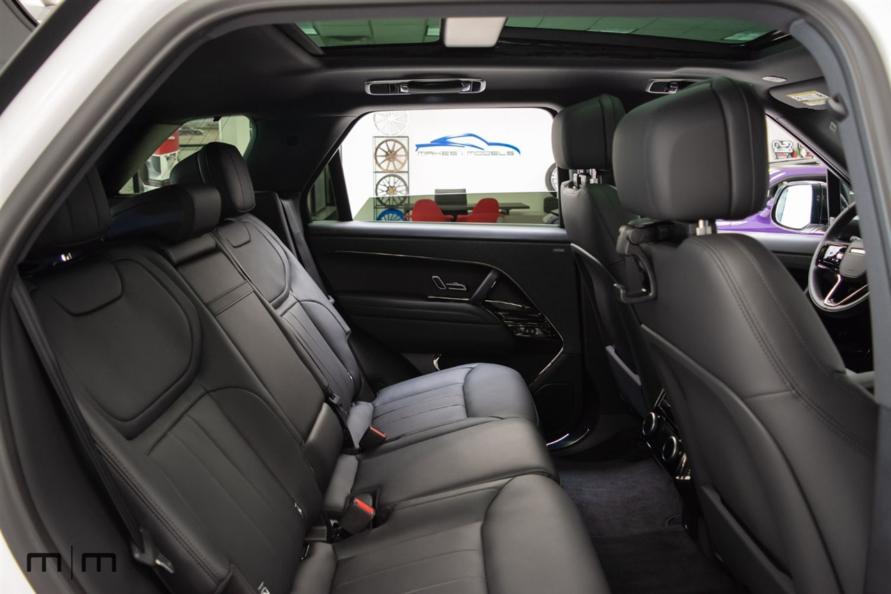 Land Rover Range Rover Sport  2025