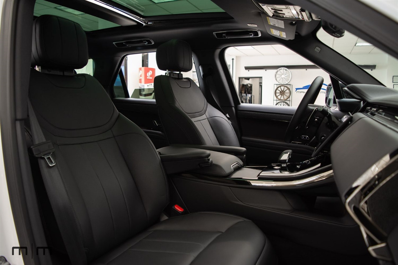 Land Rover Range Rover Sport  2025
