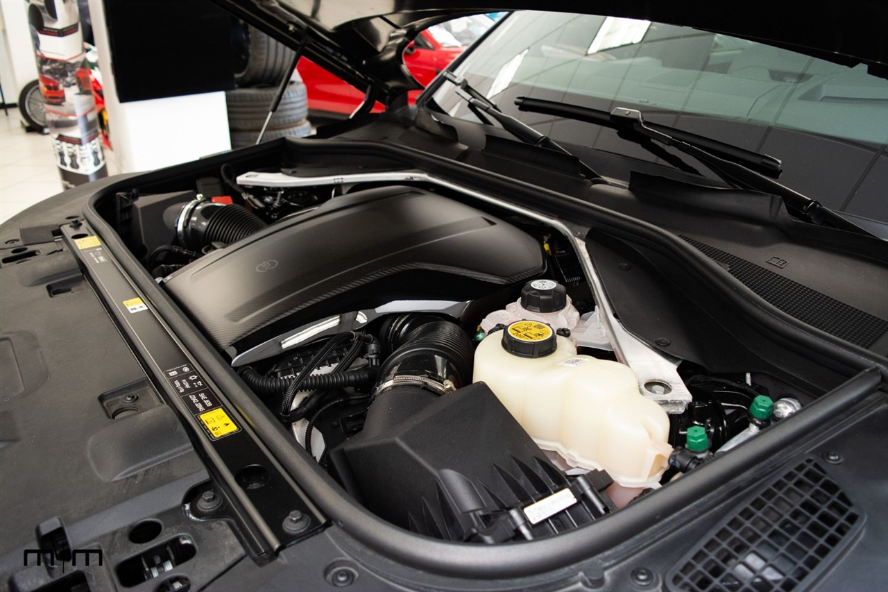 Land Rover Range Rover Sport  2024