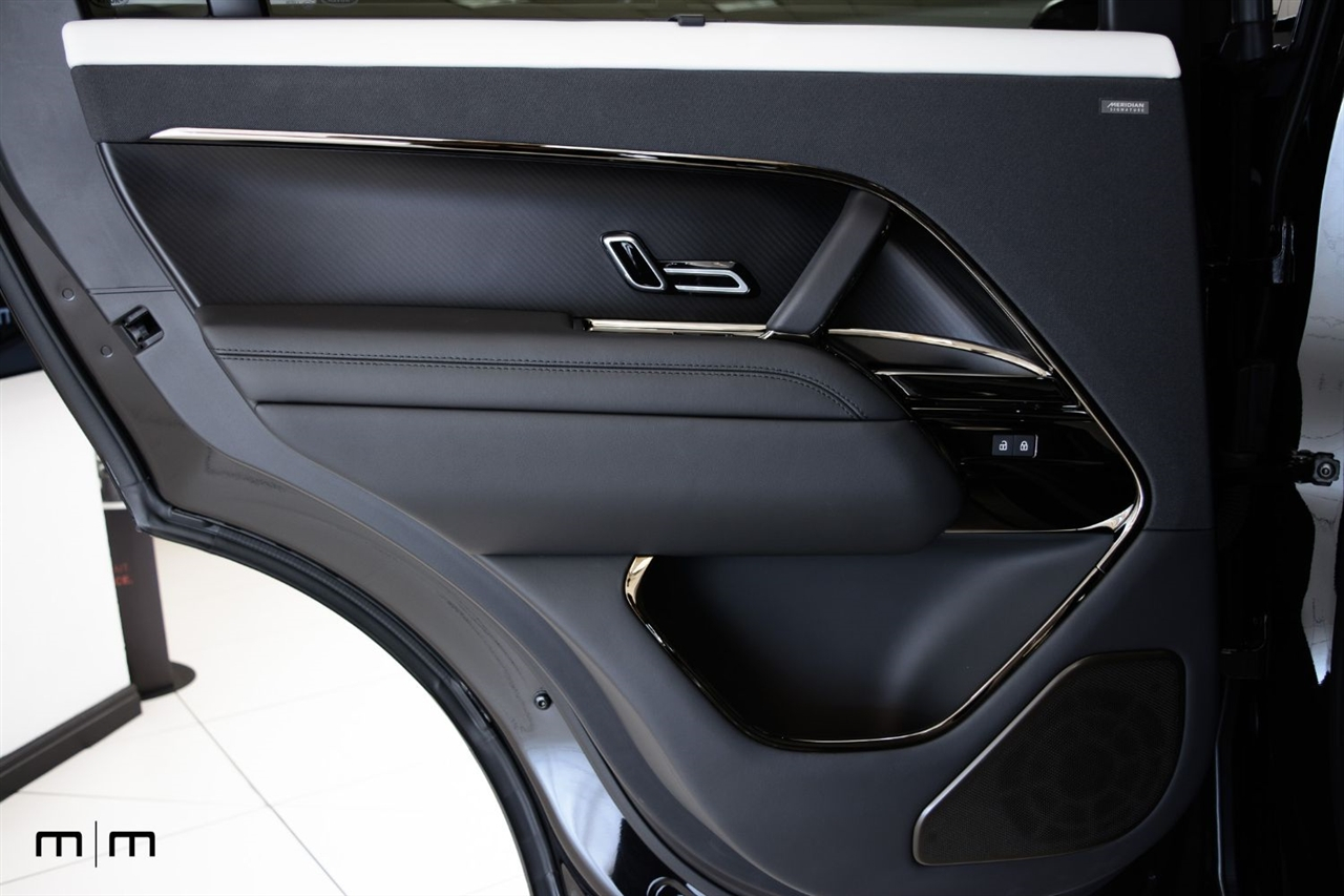 Land Rover Range Rover Sport  2024