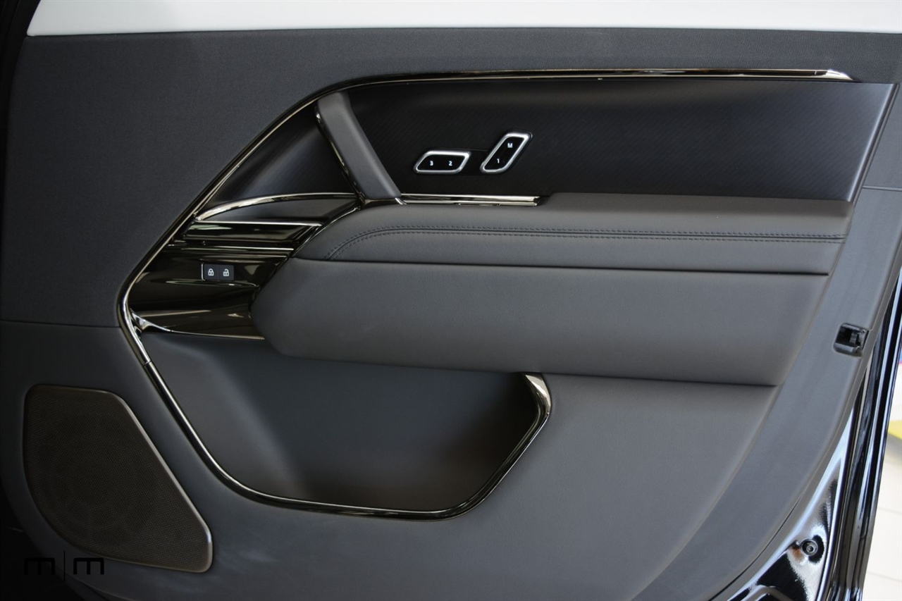 Land Rover Range Rover Sport  2024