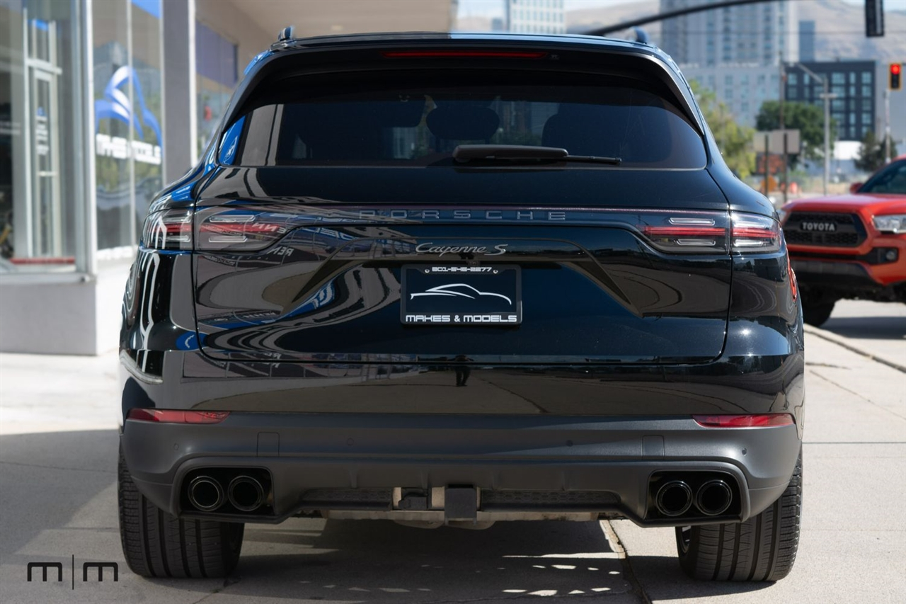 Porsche Cayenne  2023