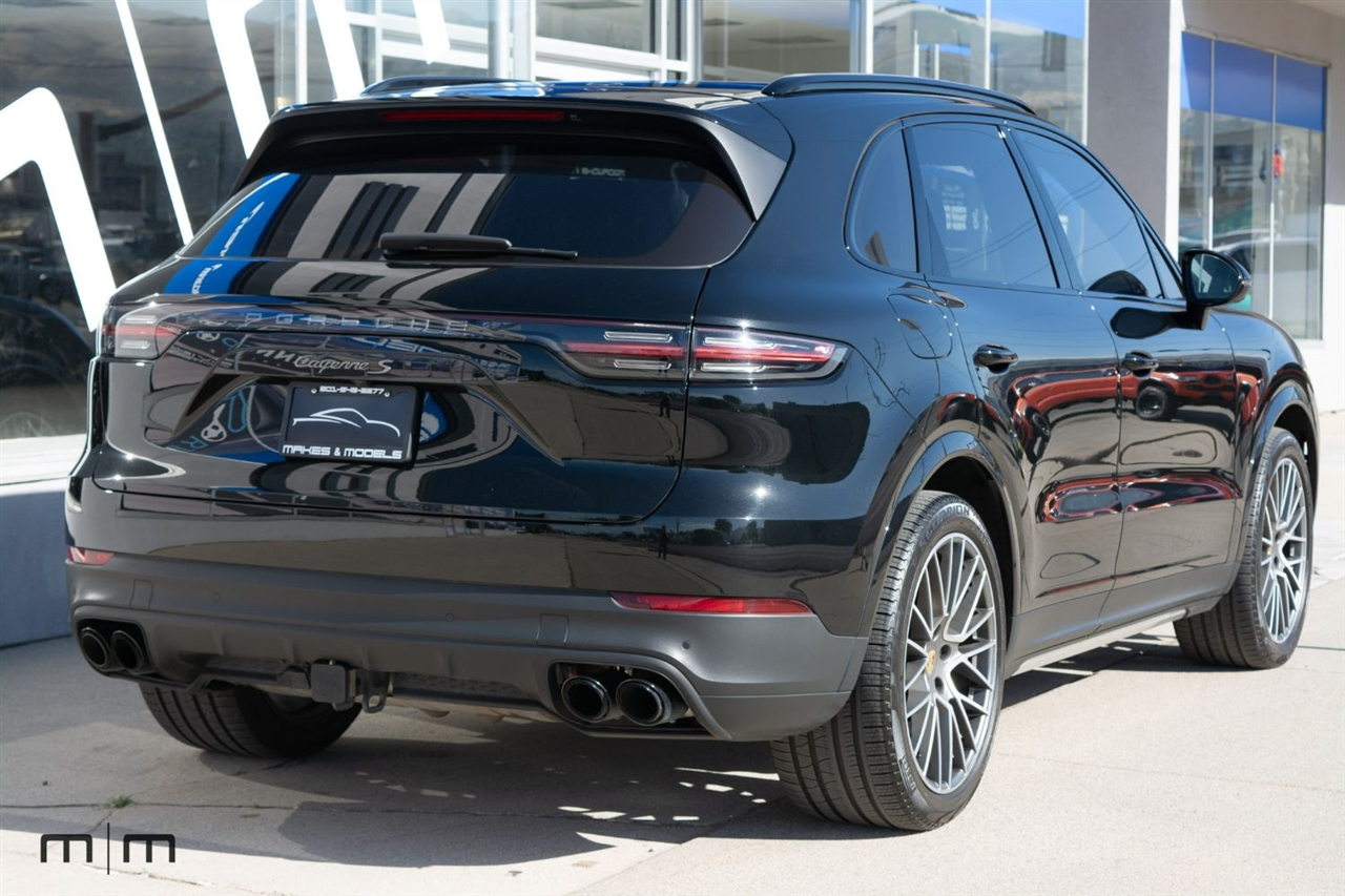 Porsche Cayenne  2023