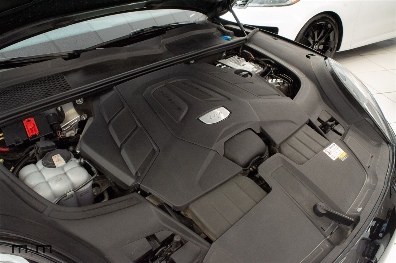 Porsche Cayenne  2023