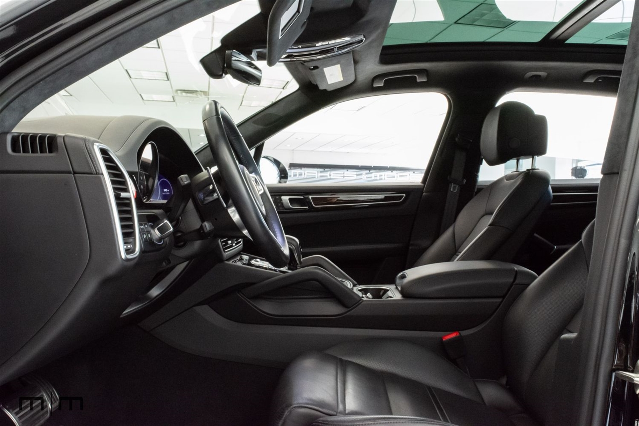 Porsche Cayenne  2023