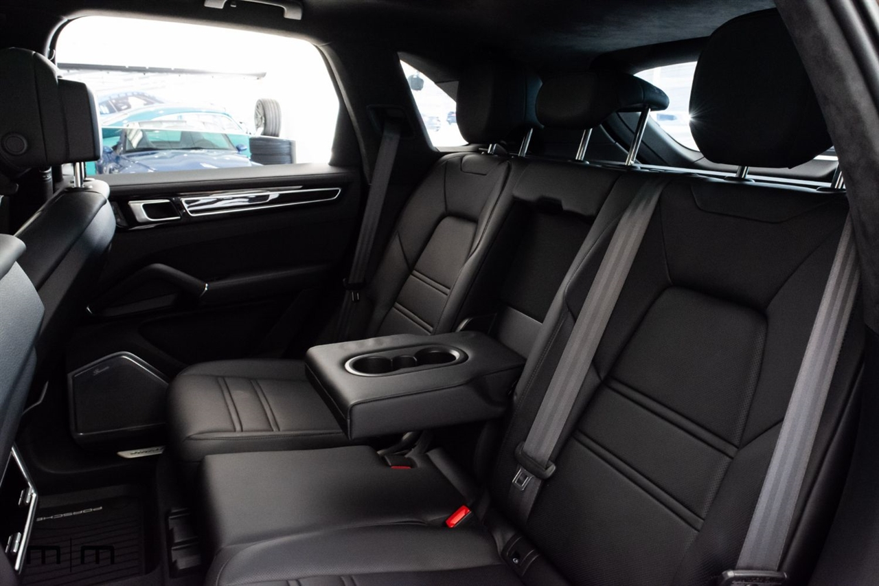 Porsche Cayenne  2023