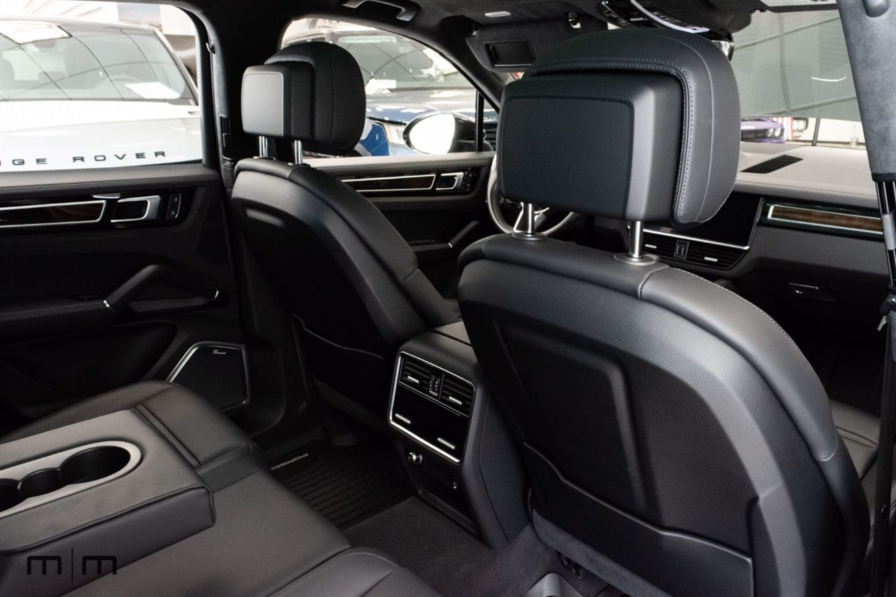 Porsche Cayenne  2023