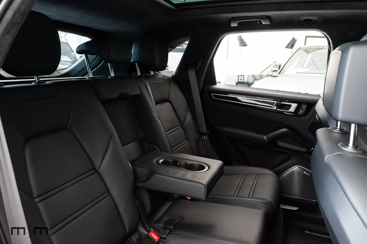 Porsche Cayenne  2023