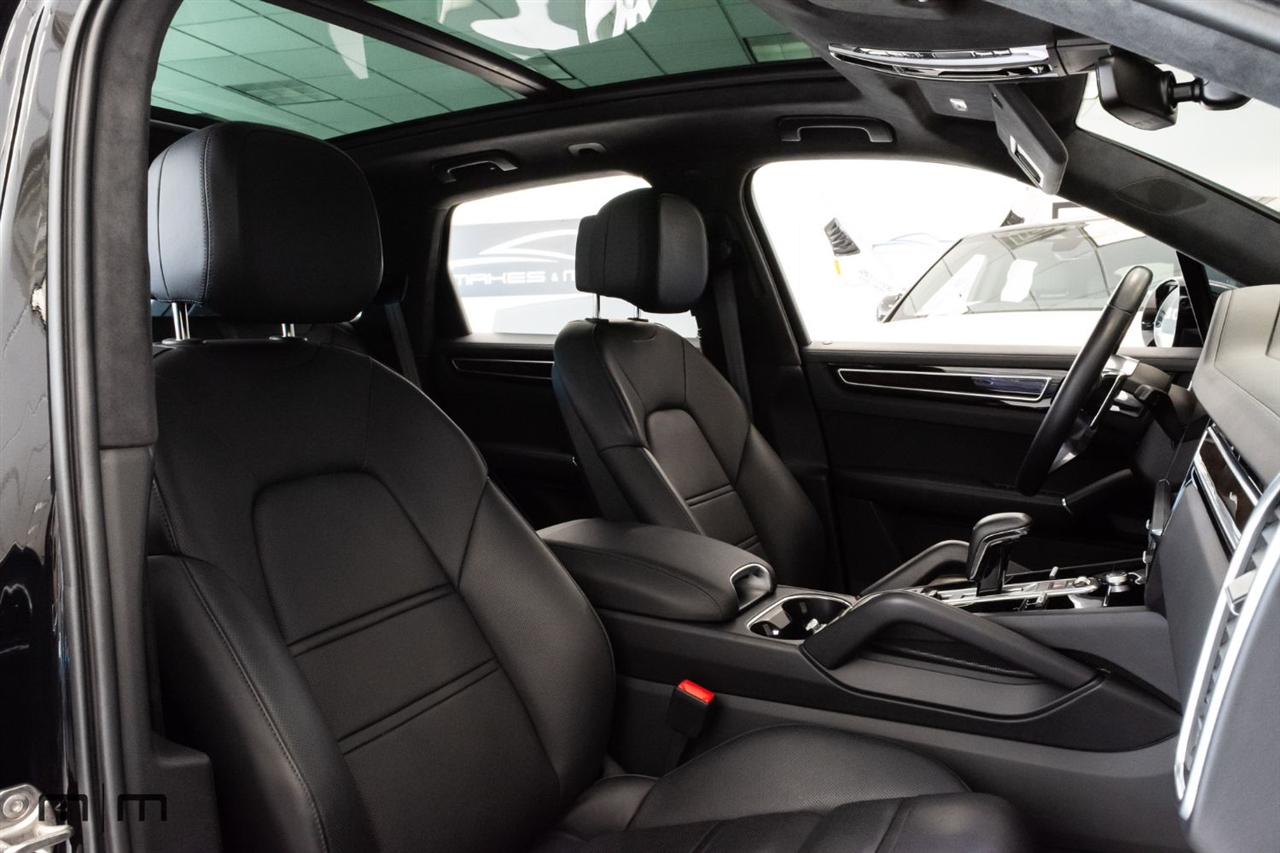 Porsche Cayenne  2023