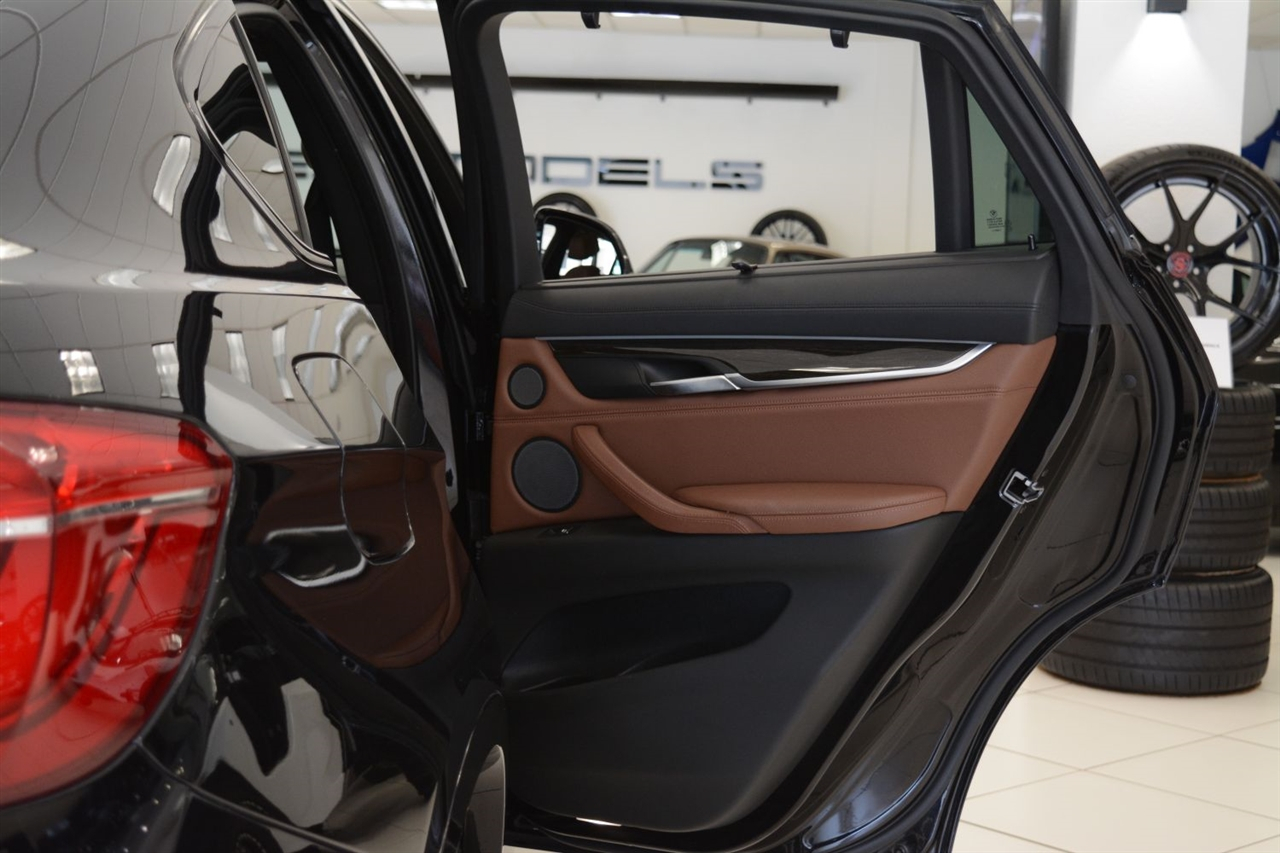 BMW X6  2016