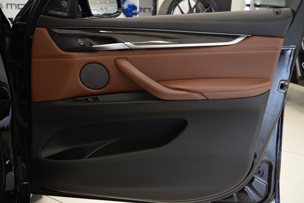 BMW X6  2016