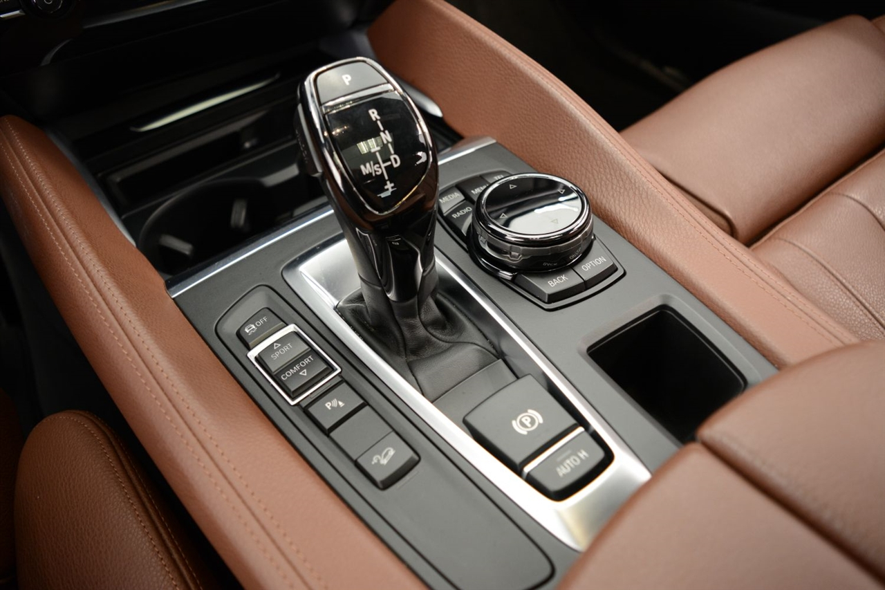 BMW X6  2016