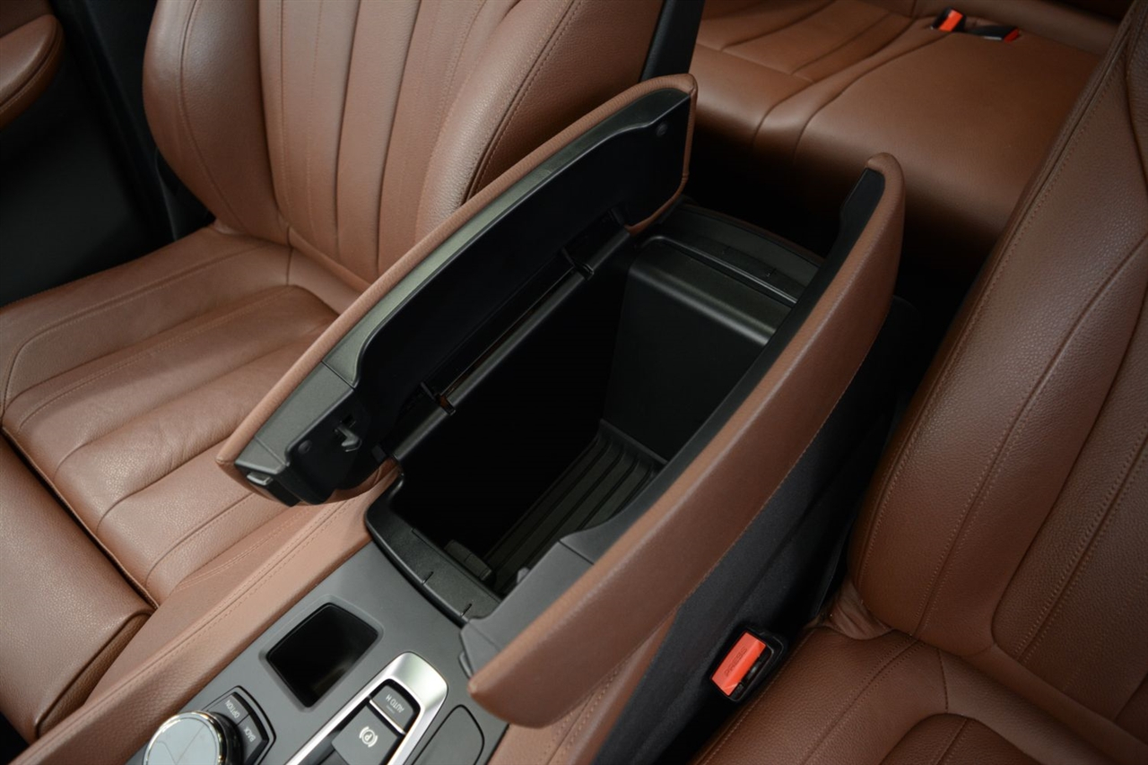 BMW X6  2016