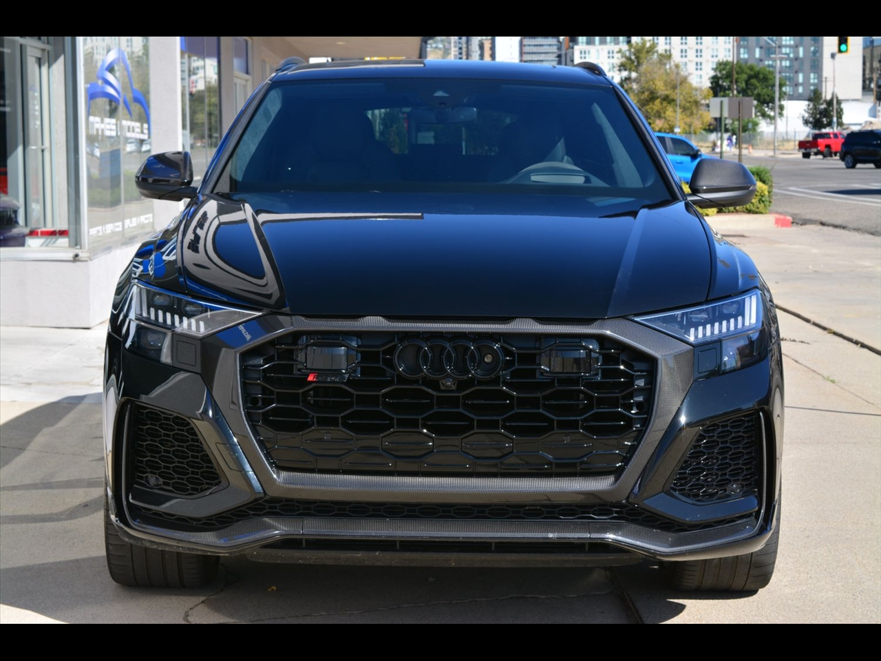 Audi RS Q8  2024