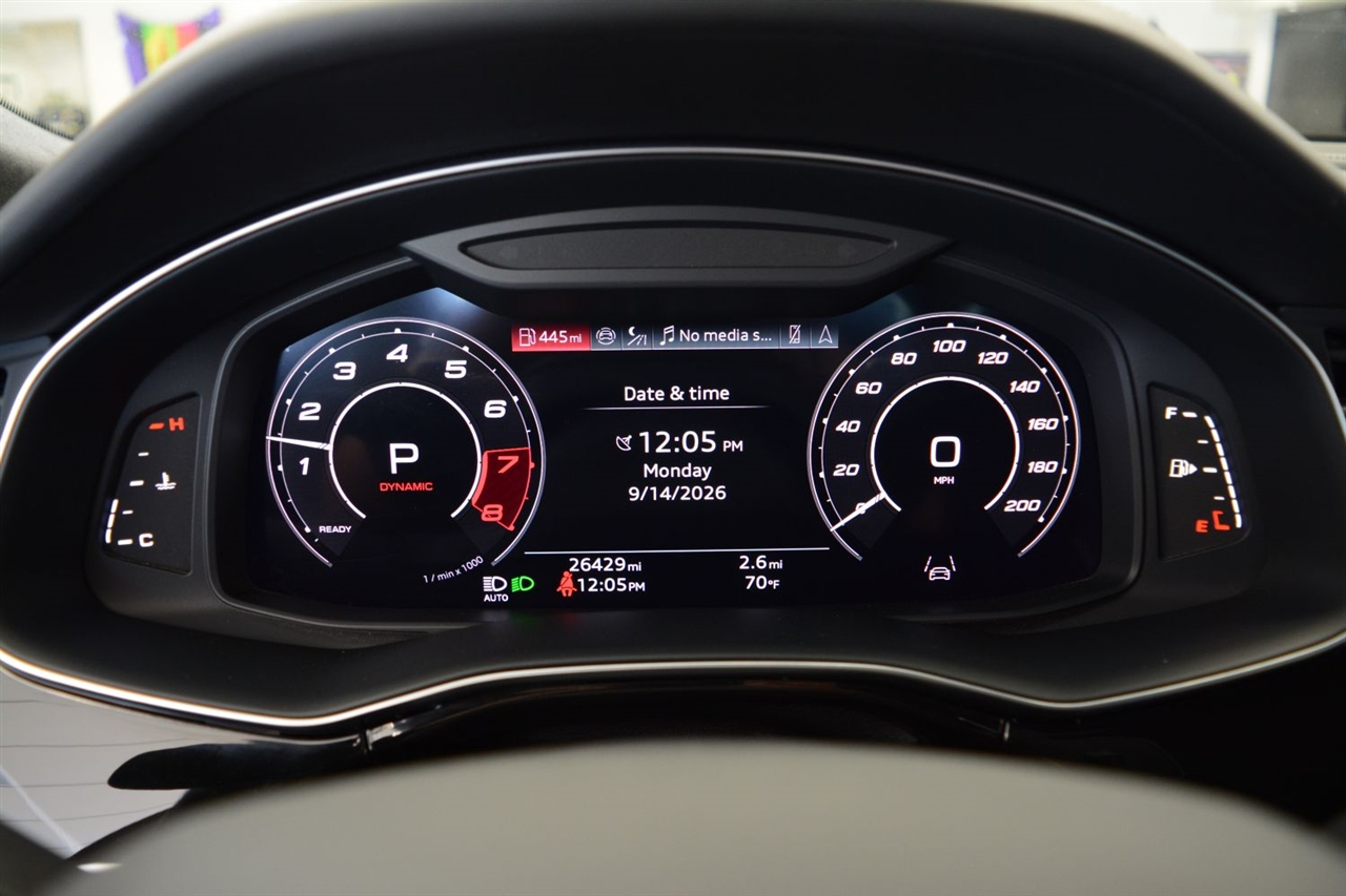 Audi RS Q8  2024