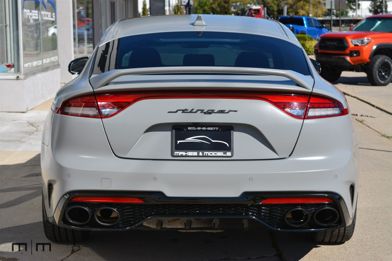 Kia Stinger  2022