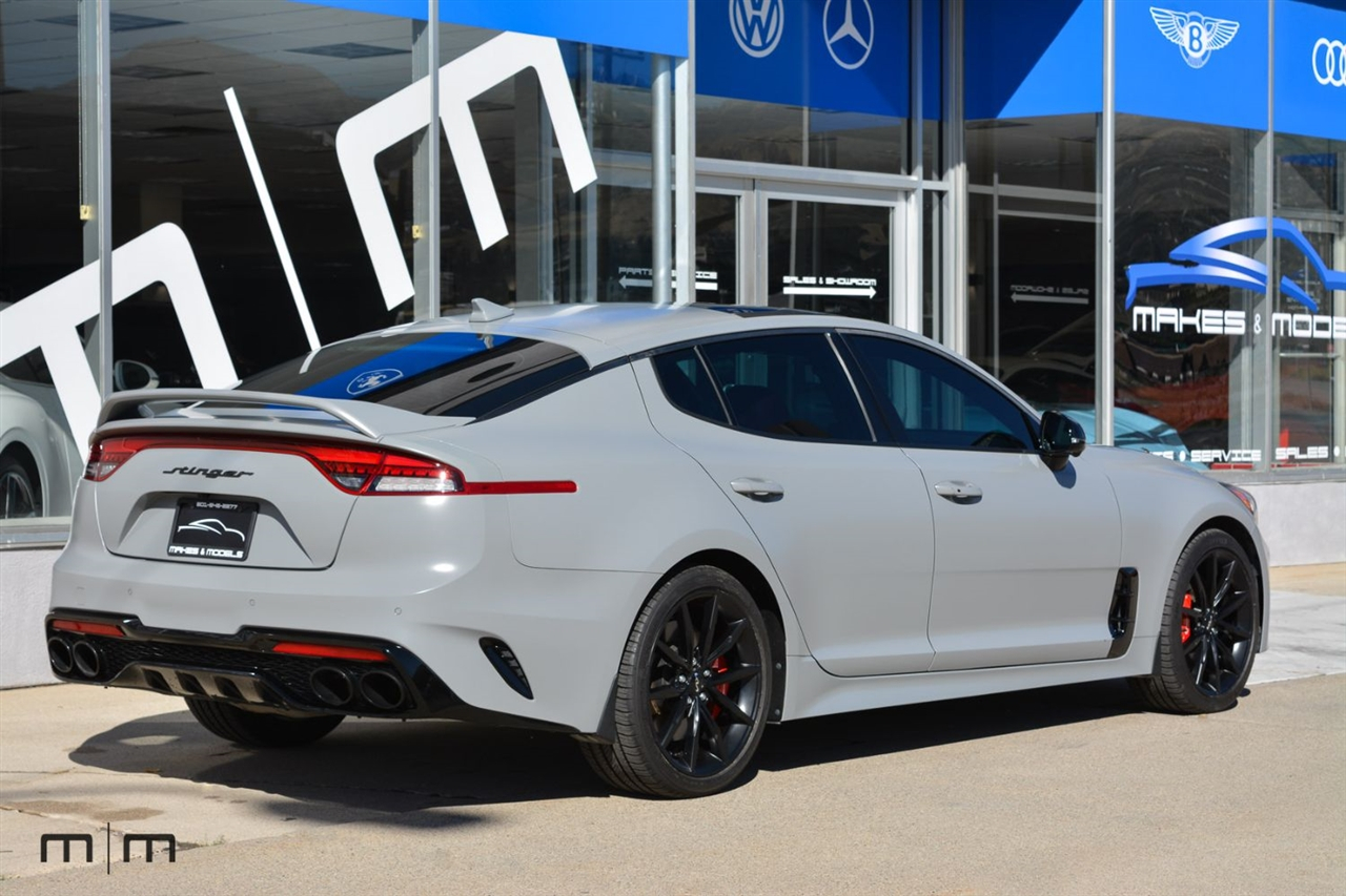 Kia Stinger  2022