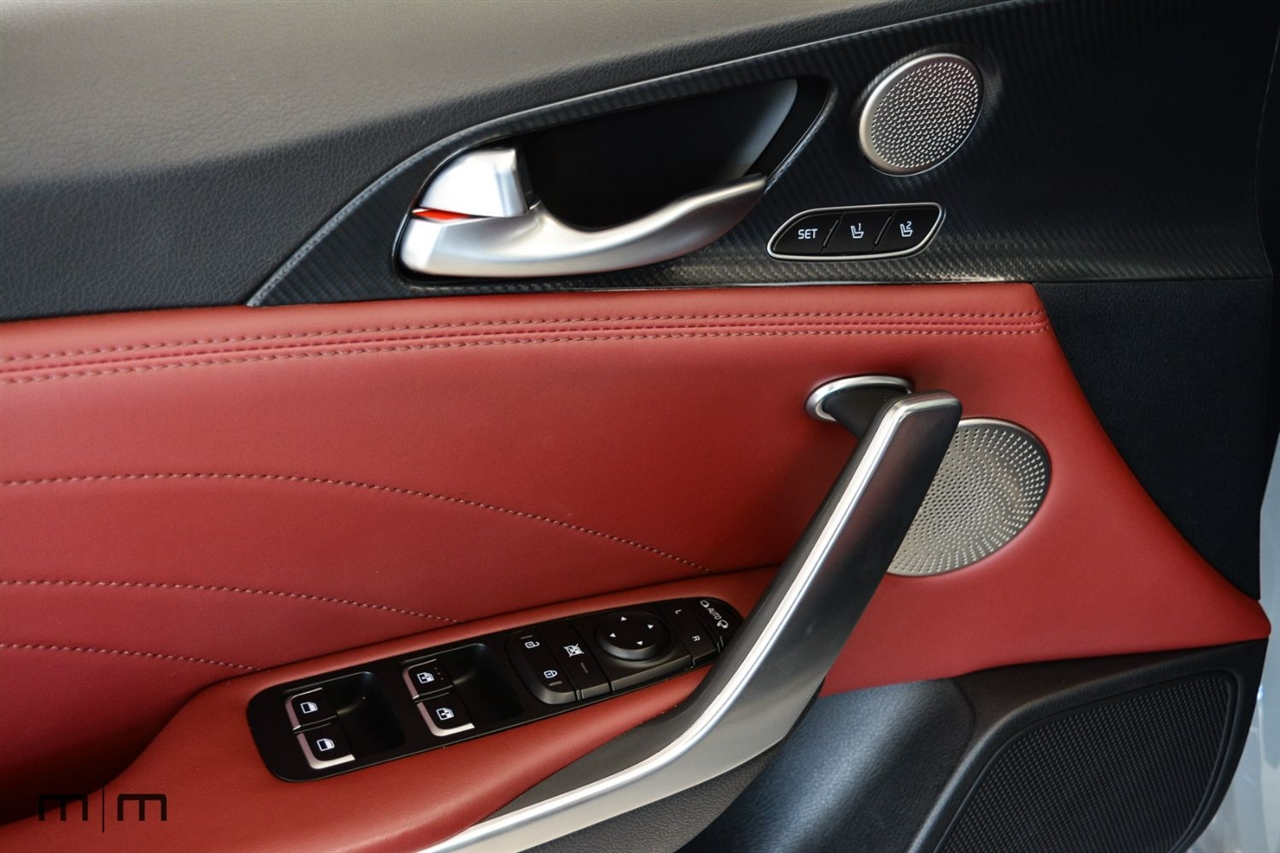 Kia Stinger  2022