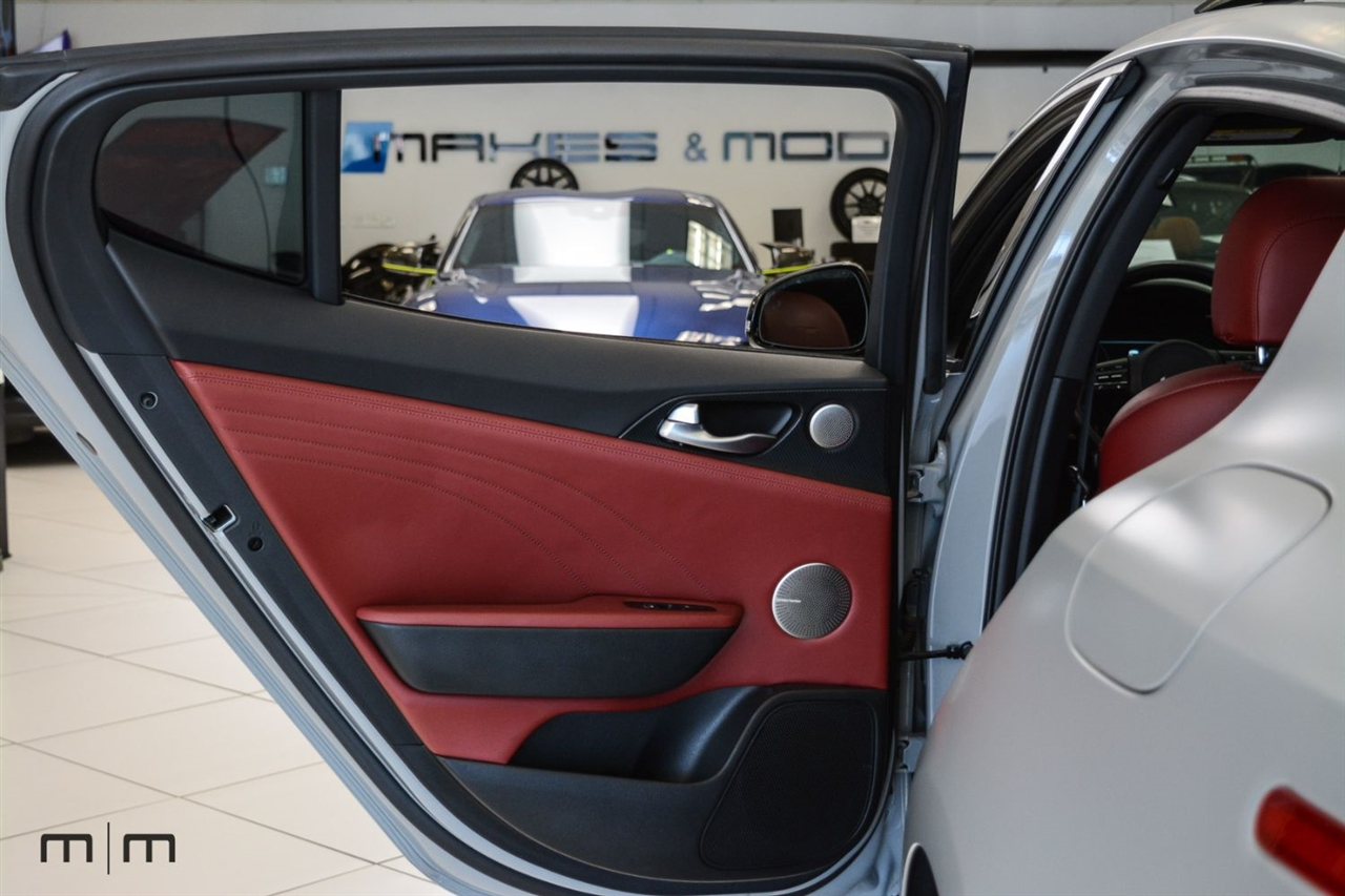 Kia Stinger  2022