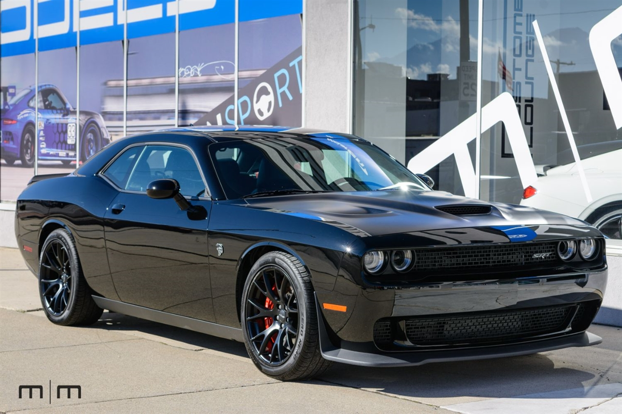 Dodge Challenger  2016