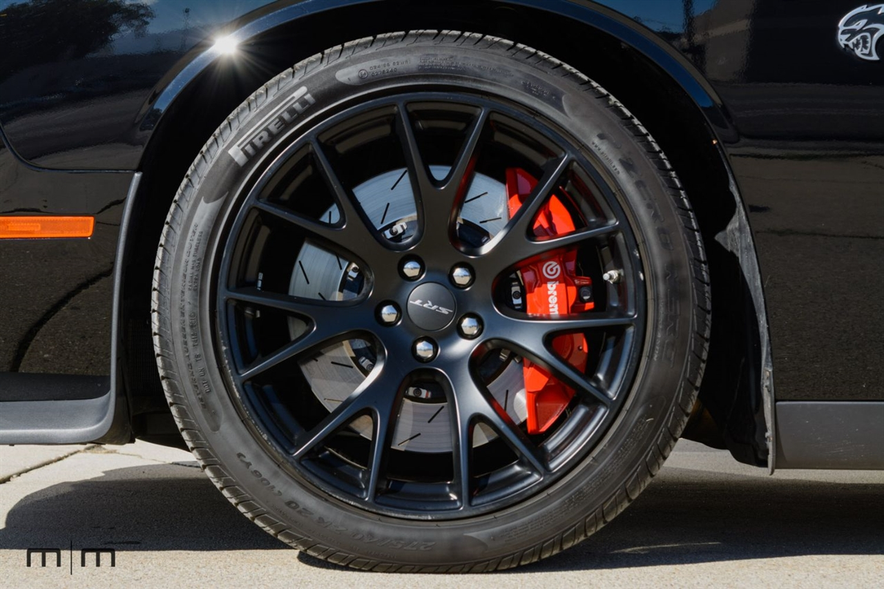 Dodge Challenger  2016