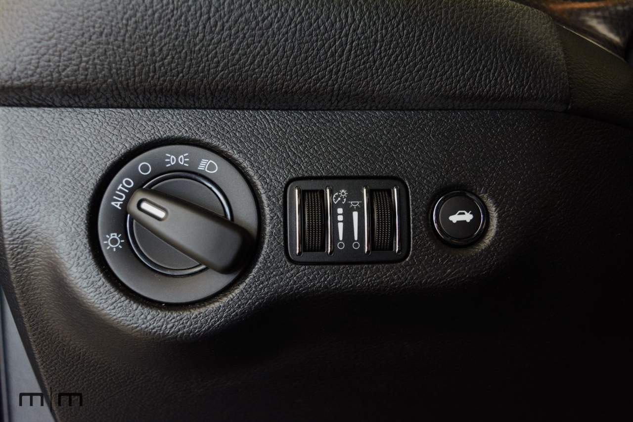 Dodge Challenger  2016