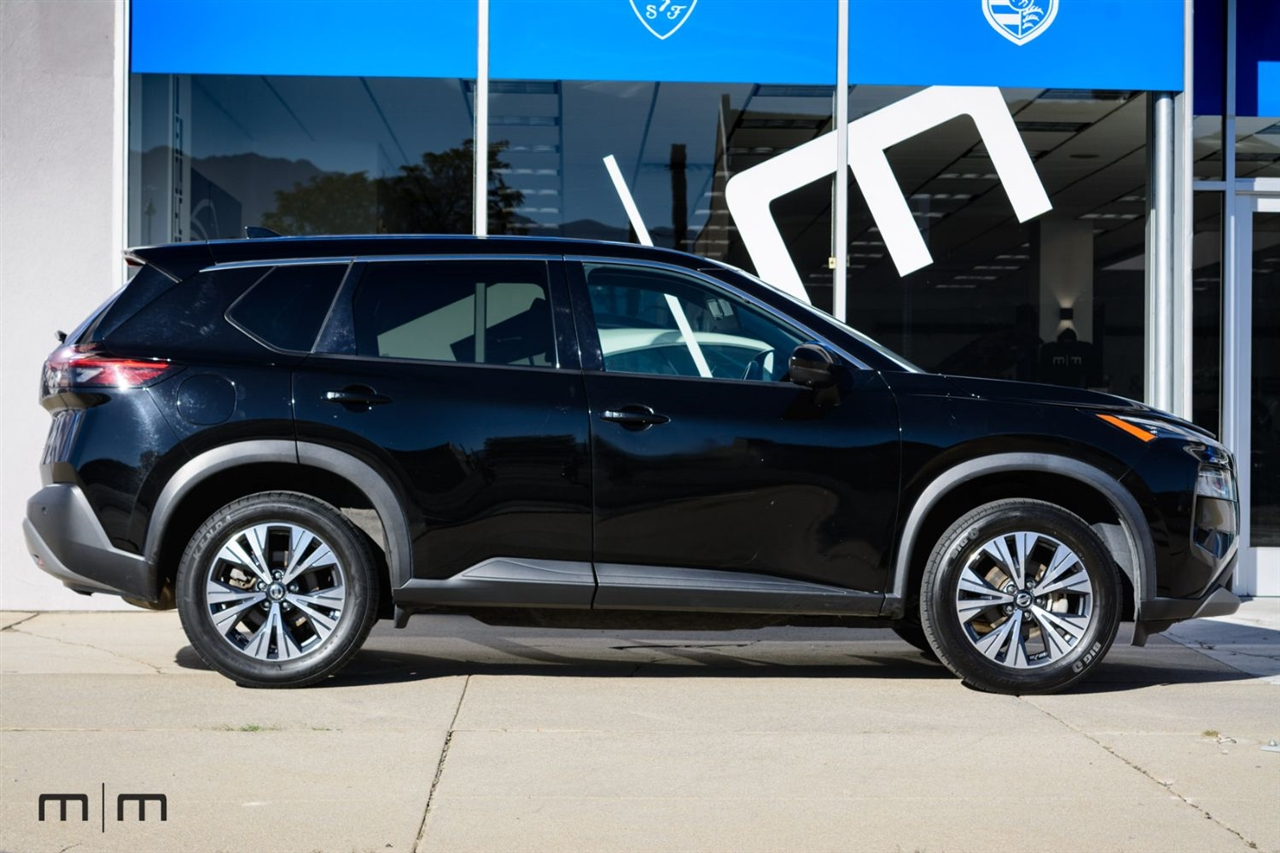 Nissan Rogue  2021