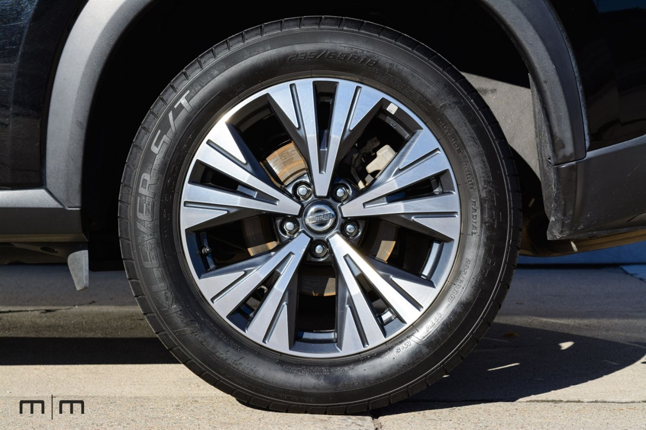 Nissan Rogue  2021