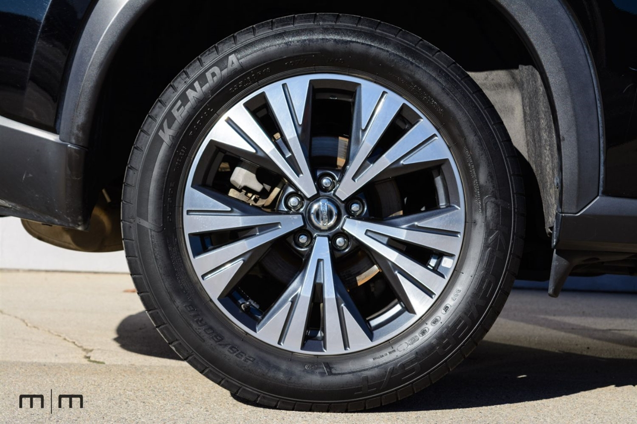 Nissan Rogue  2021