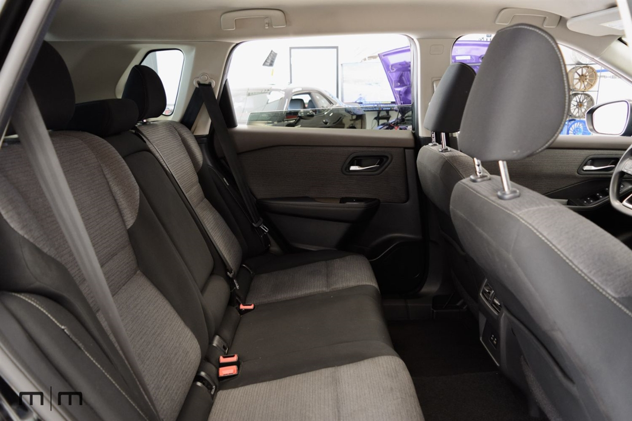 Nissan Rogue  2021