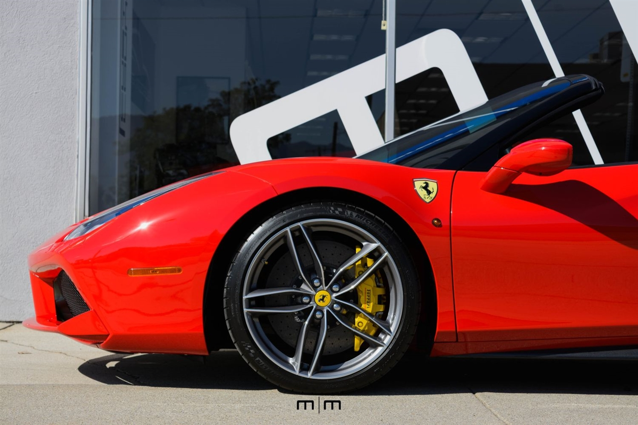 Ferrari 488  2018