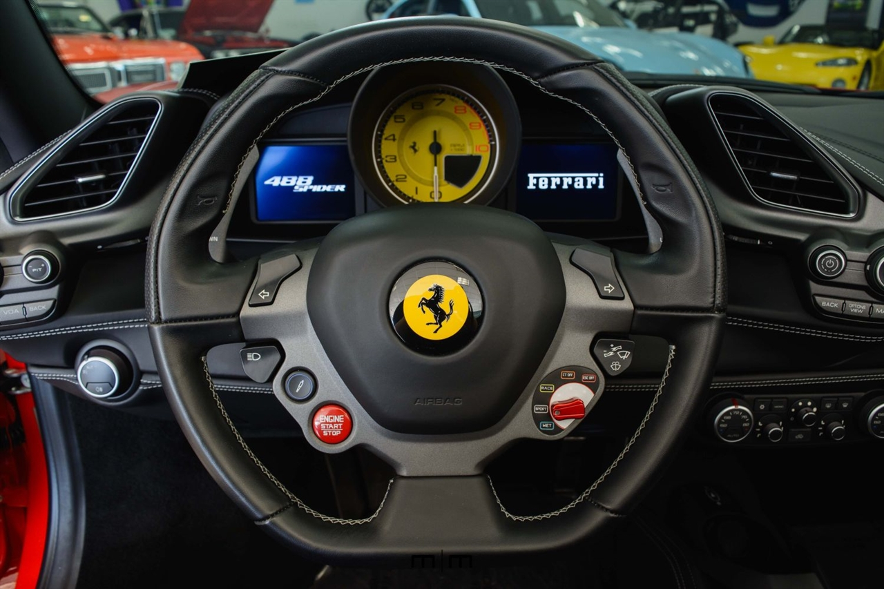Ferrari 488  2018
