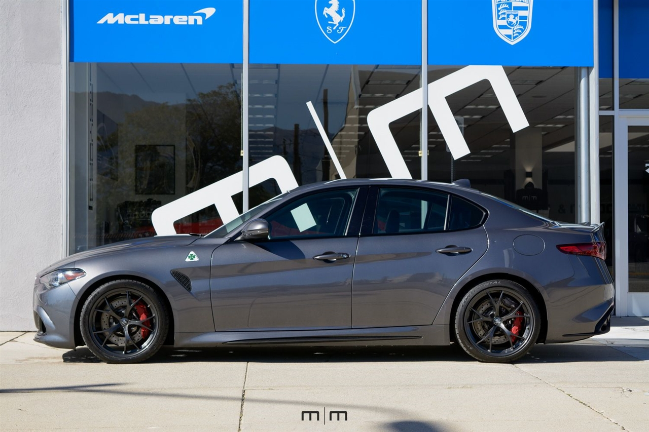 Alfa Romeo Giulia  2017