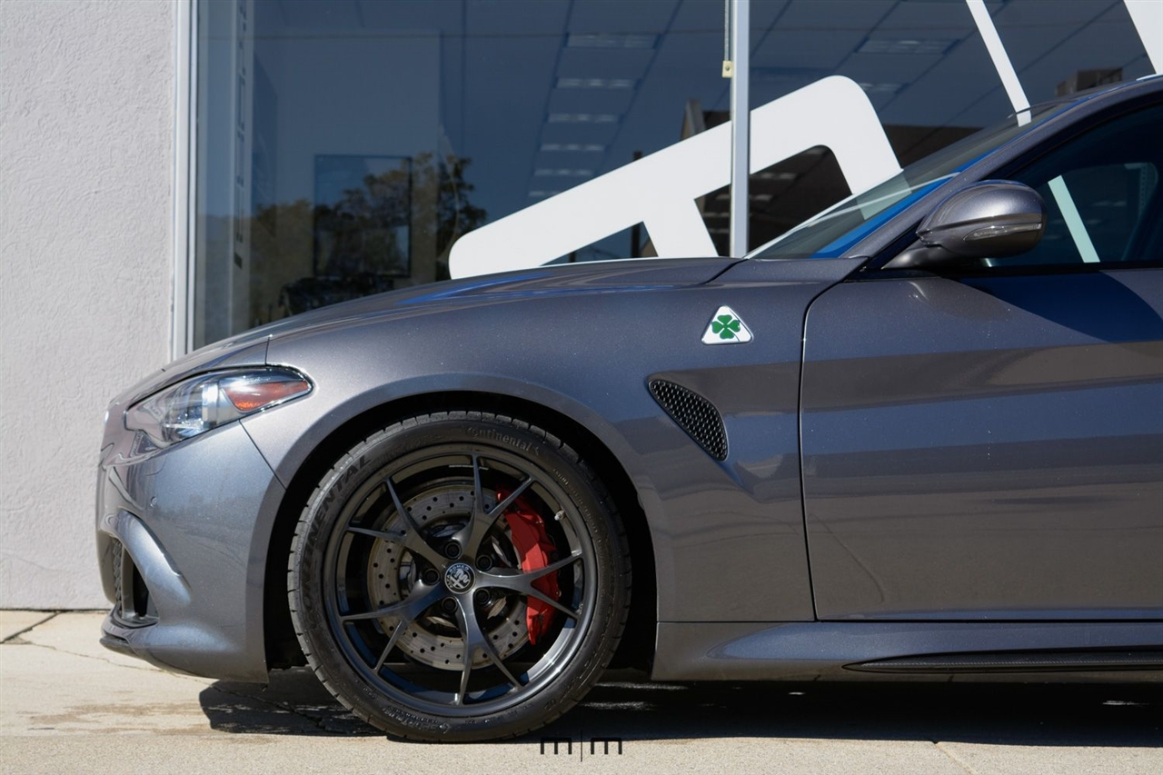 Alfa Romeo Giulia  2017