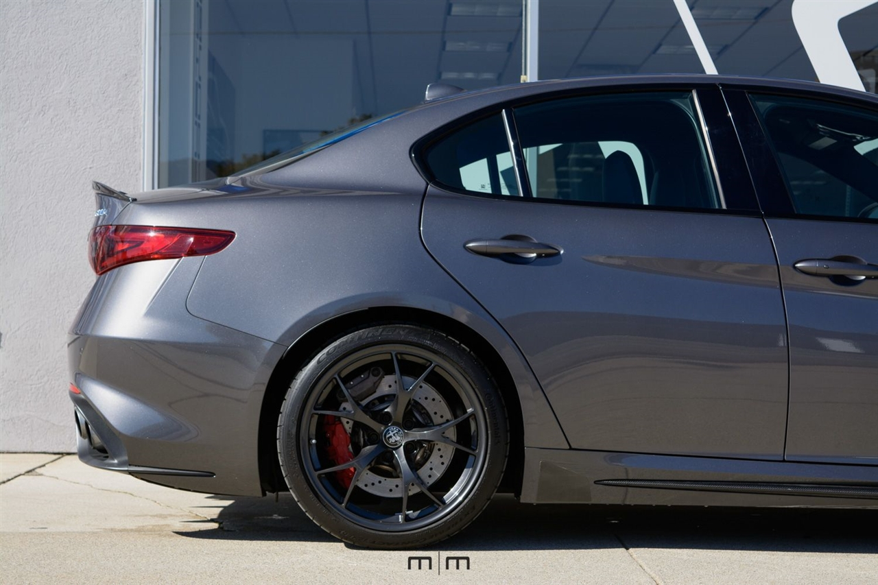 Alfa Romeo Giulia  2017