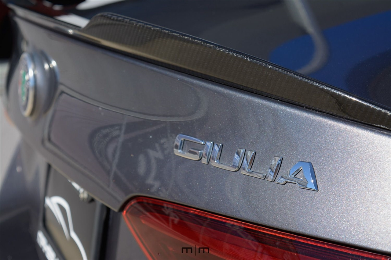 Alfa Romeo Giulia  2017