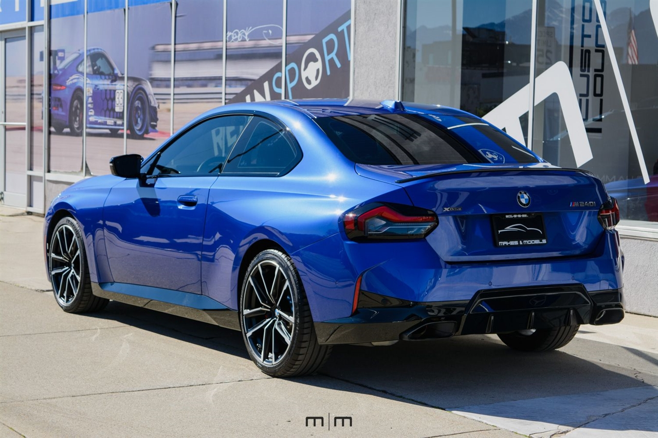 BMW 2-Series  2023