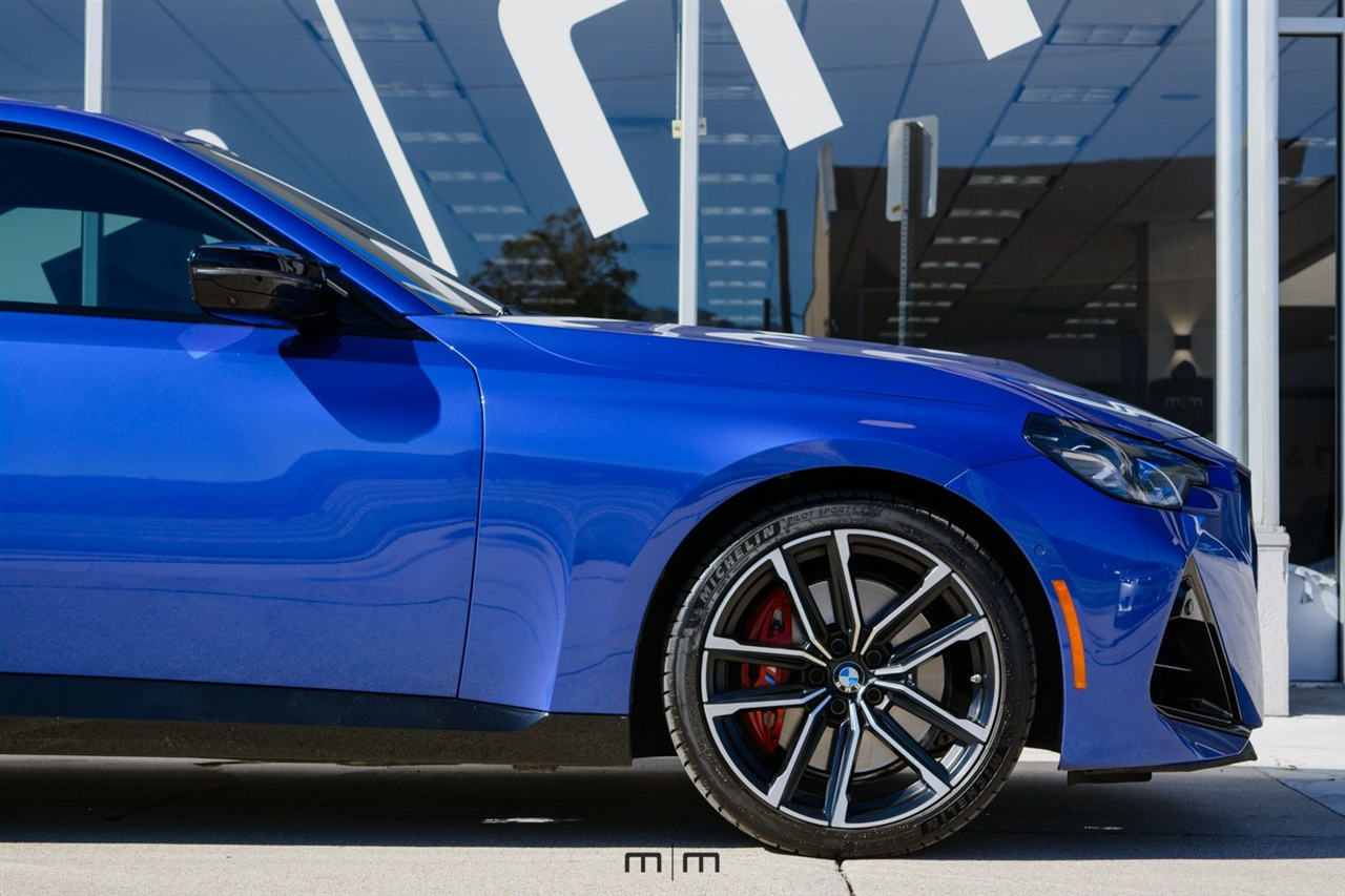 BMW 2-Series  2023