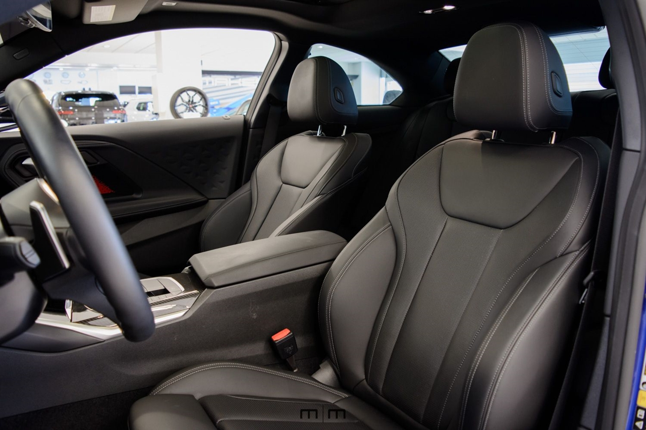 BMW 2-Series  2023