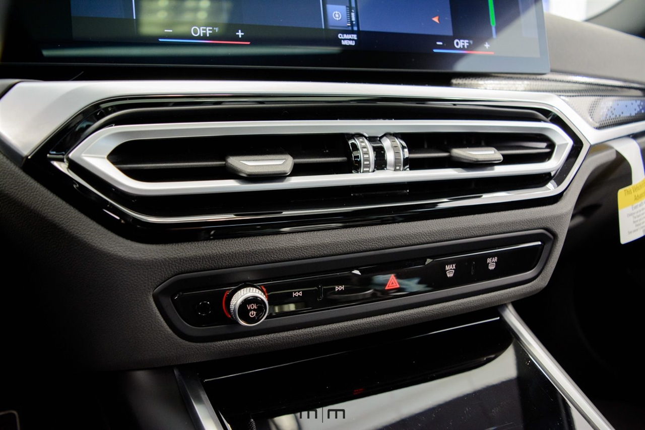 BMW 2-Series  2023