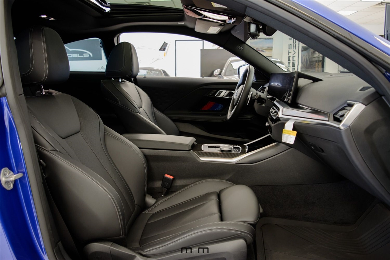 BMW 2-Series  2023