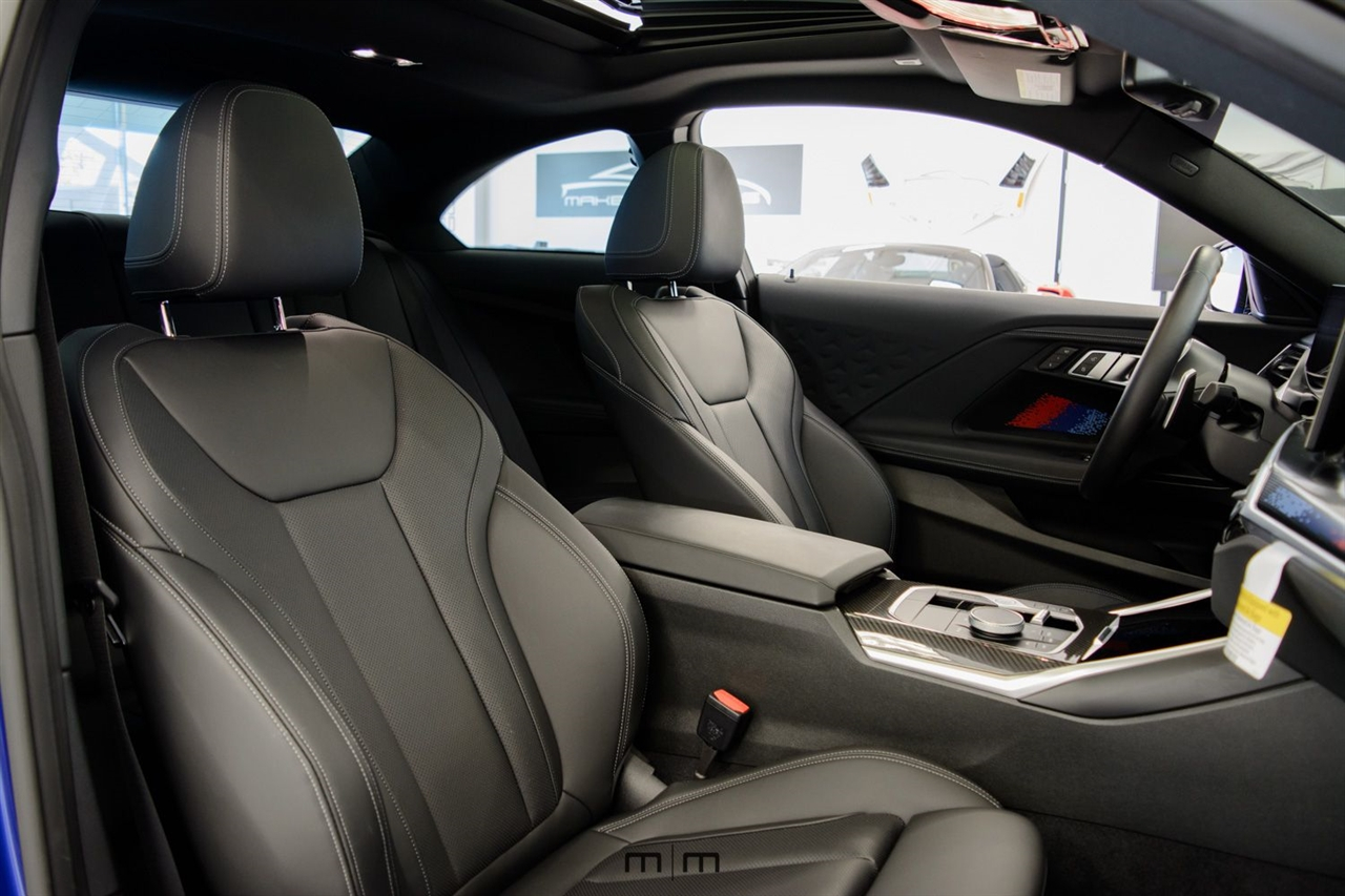 BMW 2-Series  2023