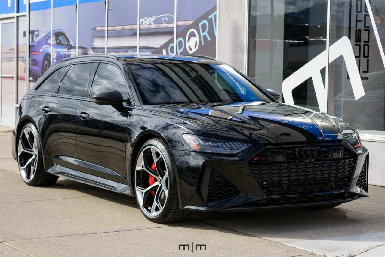 Audi RS6 Avant  2025