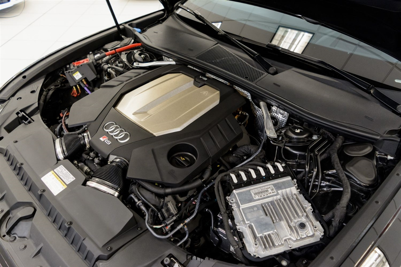 Audi RS6 Avant  2025